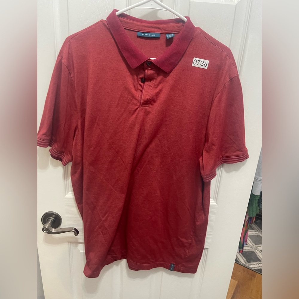 Perry Ellis polo men’s 
Red large